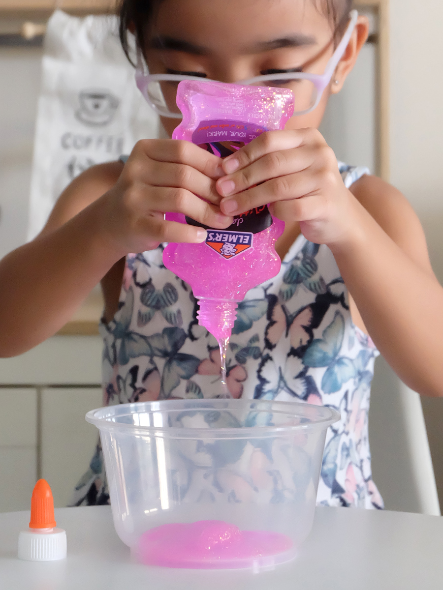 Mess Free Glitter Slime Recipe that's Safe for Kids