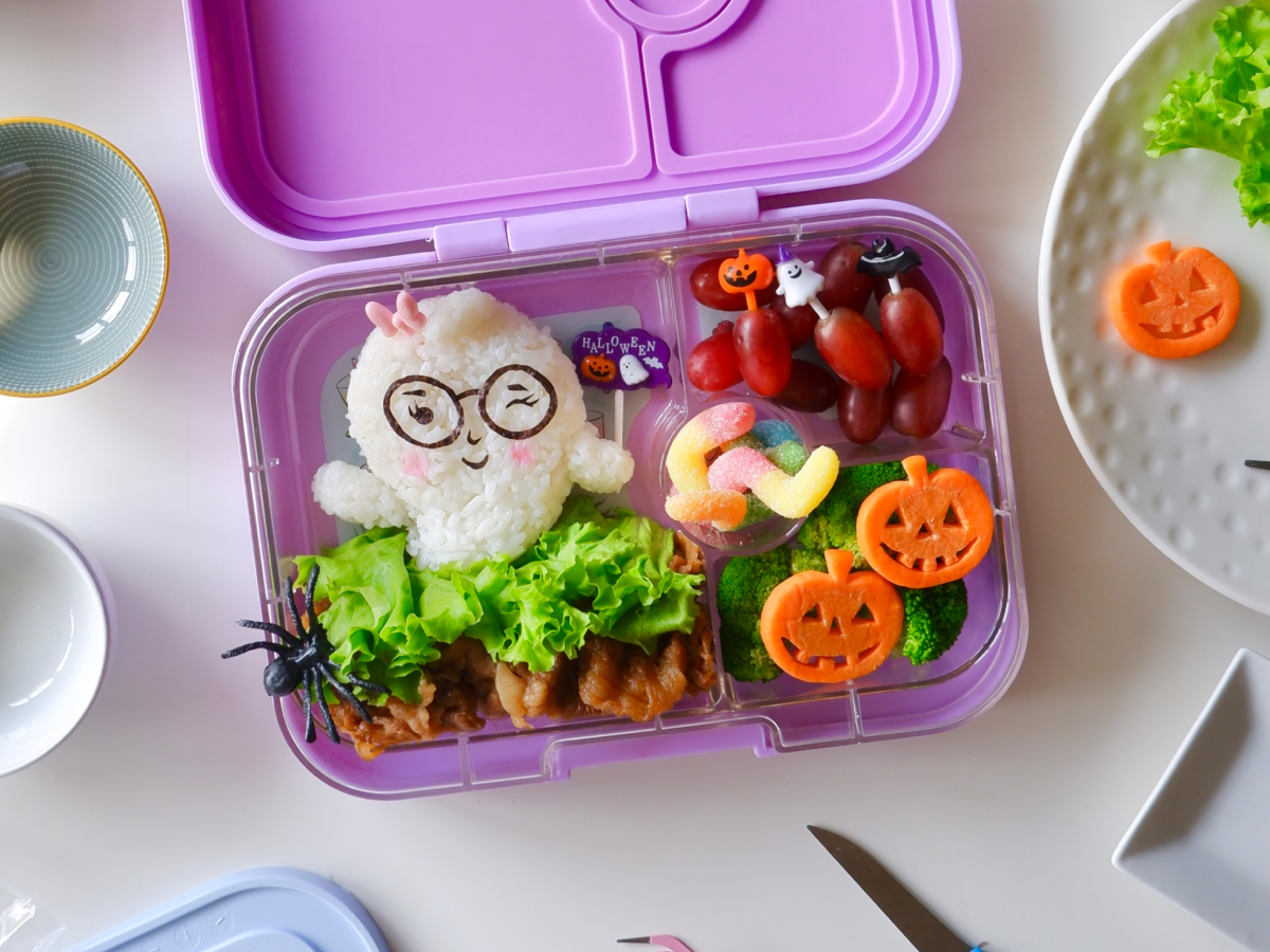 https://www.acraftedlifestyle.com/wp-content/uploads/2022/10/Cute-Ghost-Bento-04.jpg